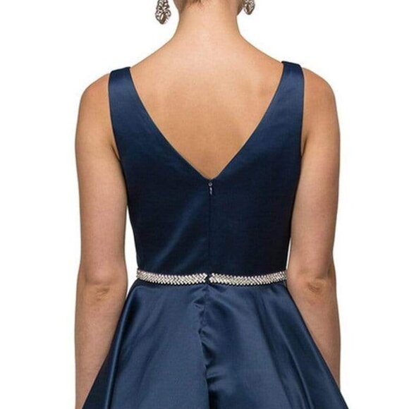 NWT Dancing Queen 9504 Homecoming Dress Silver size XS - Picture 2 of 7